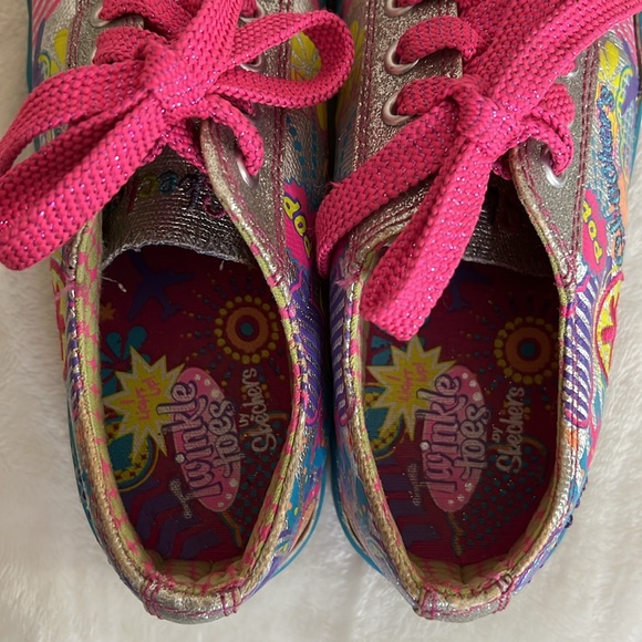 ✨🪩 Girl 3 Skechers Twinkle Toes Shoes - Picture 7 of 9